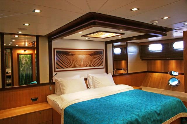 GETAWAY -  VIP cabin.jpg