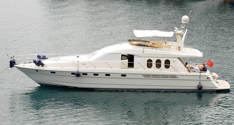 GRACE - Yacht.jpg