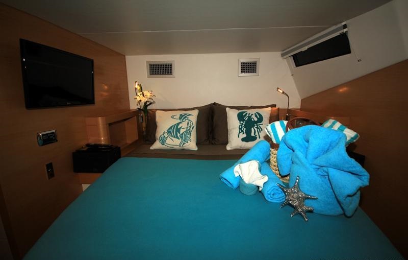 GREENBOAT I - Guest cabin.jpg