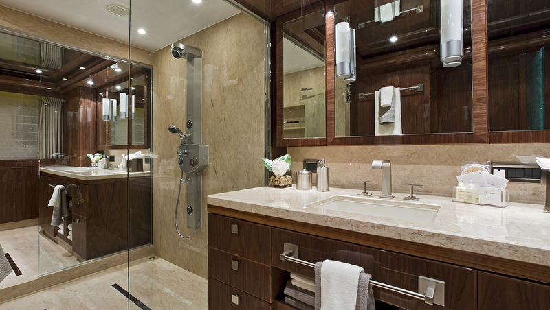 Gigi II Yacht - Master Cabin - Double Bathroom.jpg