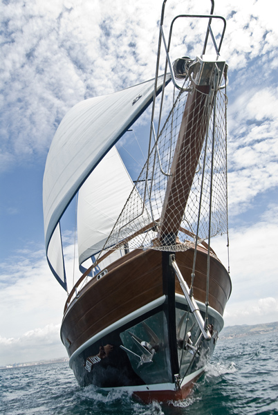 Guet SANTA LUCIA -  Bow.jpg
