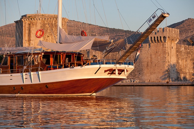 Gulet BONAVENTURA - Stern.jpg