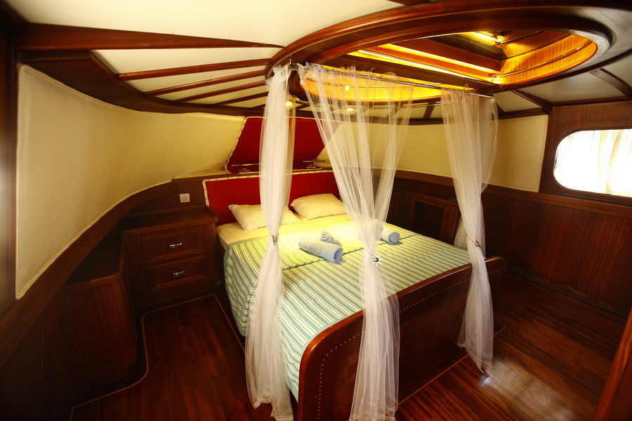 Gulet Esma Sultan II -  Guest Cabin 3.jpg