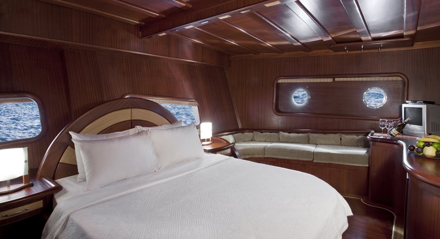 Gulet S DOGU -  Master Cabin.jpg