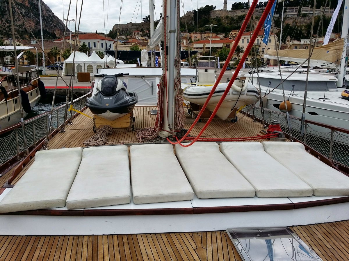 Gulet TROIA - Foredeck Sunpads.jpg