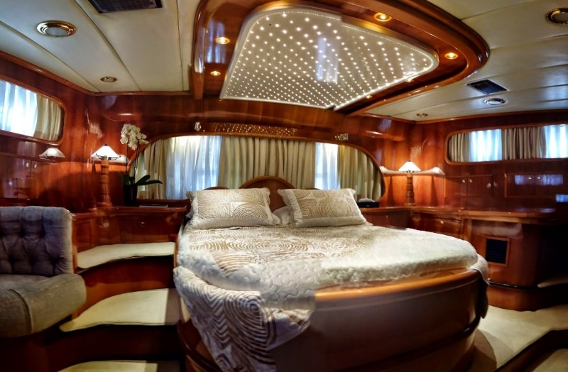 Gulet TROIA - Master Cabin.jpg