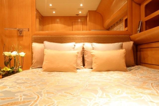 HARDWORK II - Double cabin.jpg