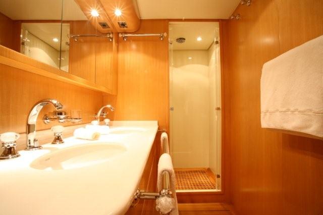 HARDWORK II - Ensuite.jpg