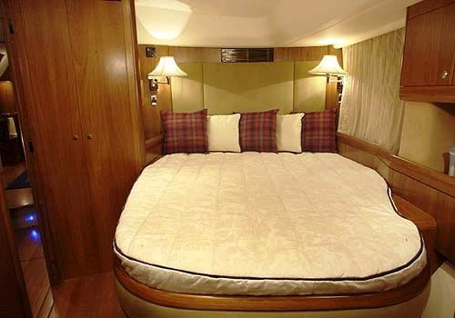 INDEPENDENCE VIP Cabin.jpg