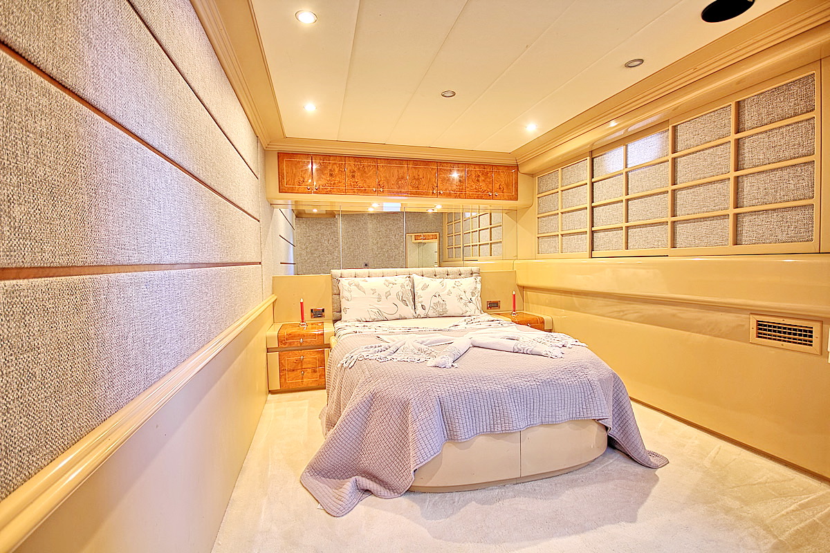 IRDODE - Double cabin 2.JPG