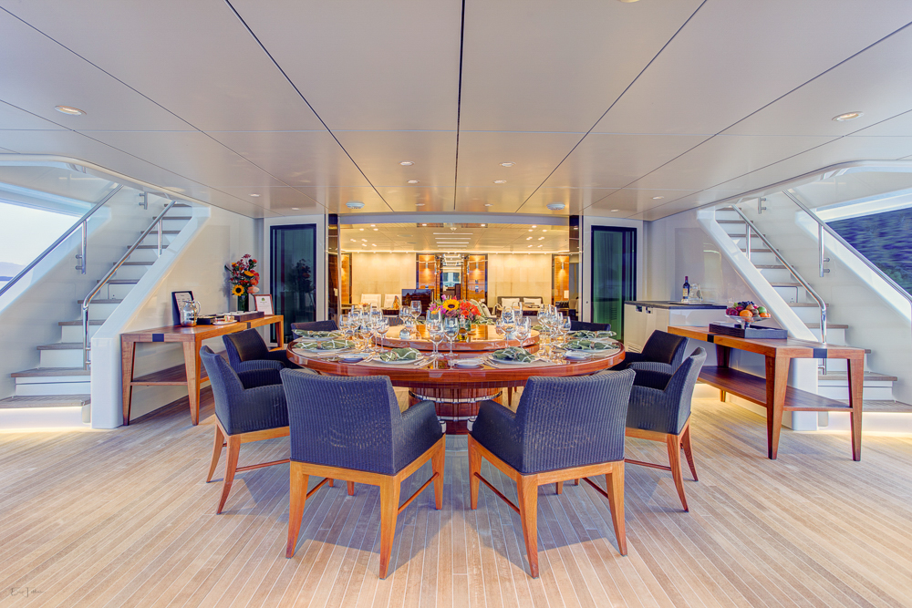 Icon Motor Yacht PARTY GIRL - Upper deck alfresco dining.jpg