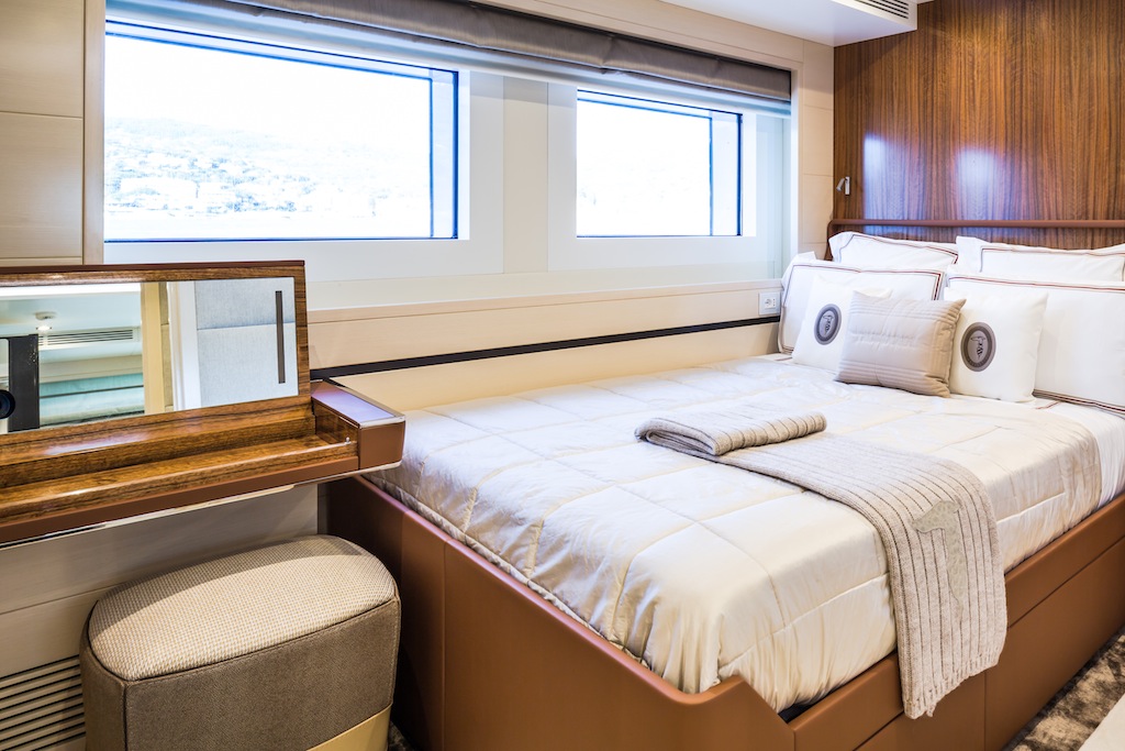 Jetsetter - double cabin.jpg