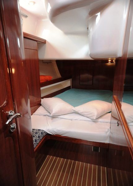 Kallisto Aft Cabin 2.JPG