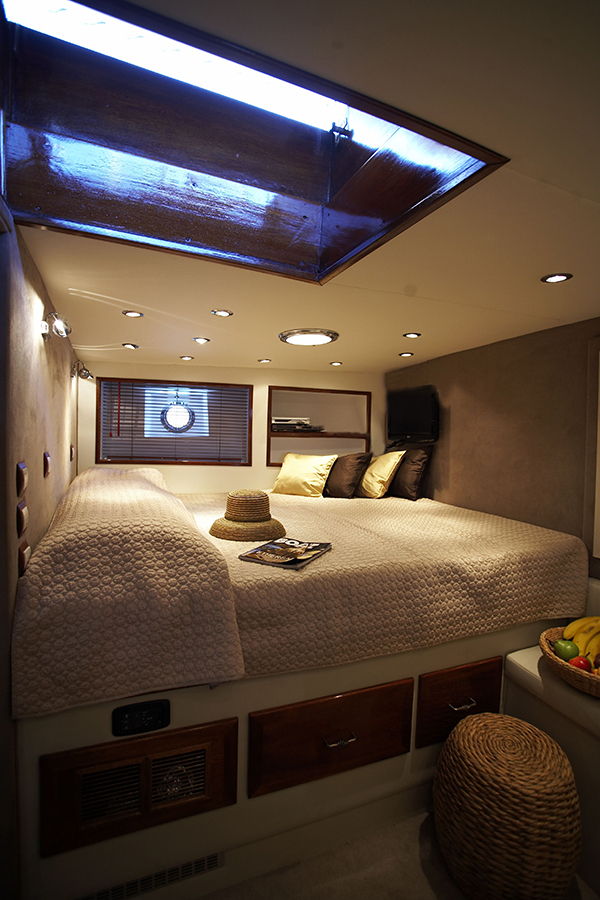 Ketch EFI -  Guest Cabin 2.jpg