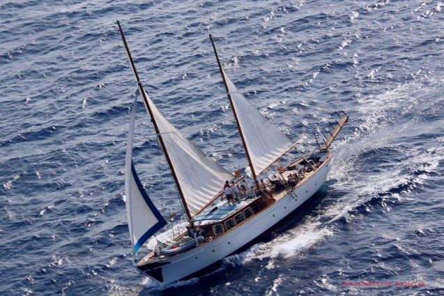 Ketch EFI -  Sailing shot from above.jpg