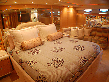 King Kalm - Master Bed.jpg