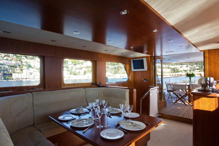 LABRADOR Salon Dining.jpg