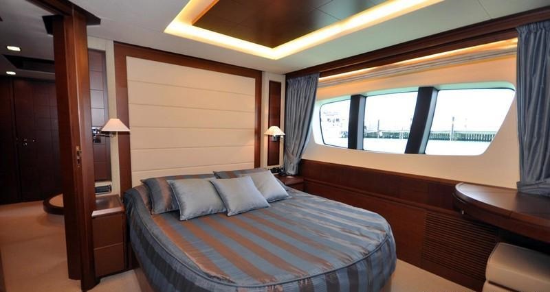 LADY CAROLE - Guest cabin 2.jpg