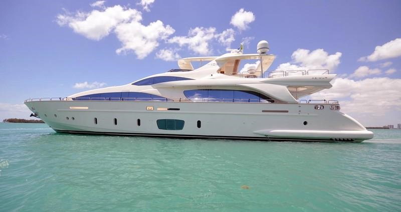 LADY CAROLE - Yacht.jpg
