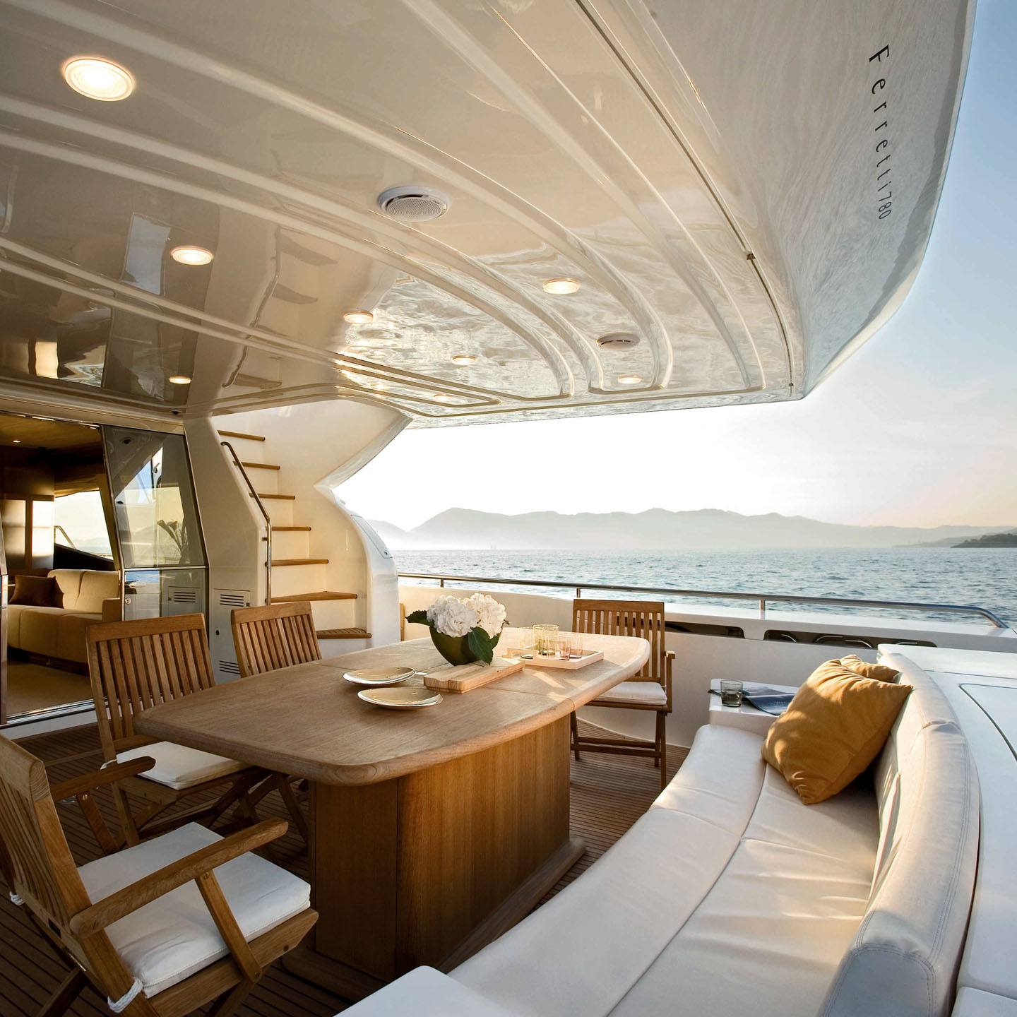 LAVITALEBELA - Aft Deck.jpg