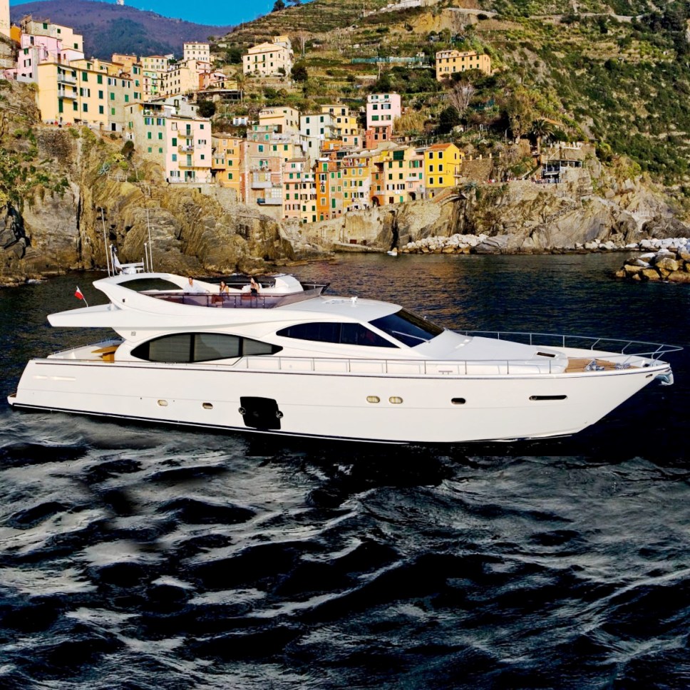 LAVITALEBELA - In Italy.jpg