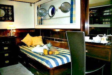 Lady Roxanne -  Twin Cabin.jpg