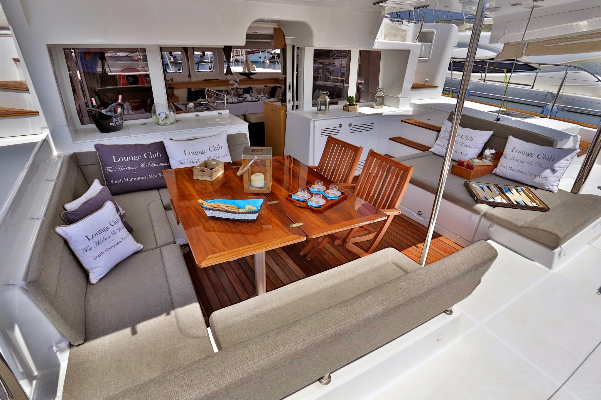 Lagoon catamaran NEW HORIZONS - 003.jpg