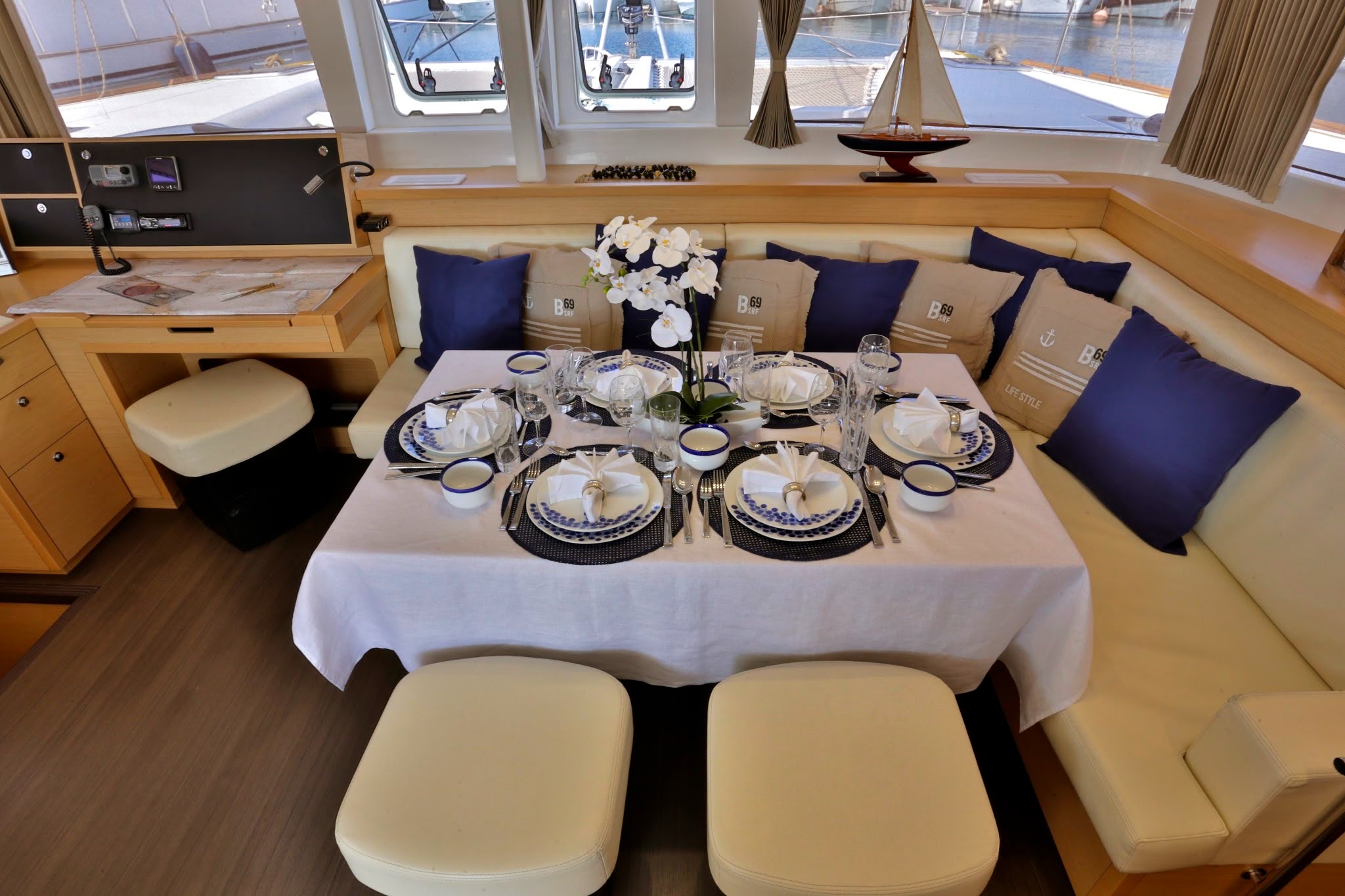 Lagoon catamaran NEW HORIZONS - 007.jpg