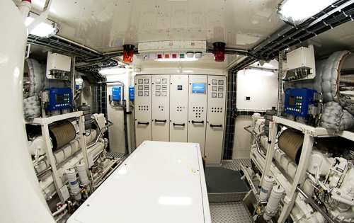 Latitude -  Engineroom.jpg