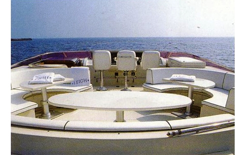 Leigh Flybridge 2.jpg