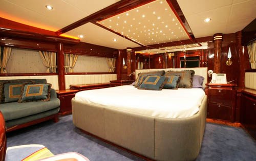 MELANYA - VIP Stateroom.jpg