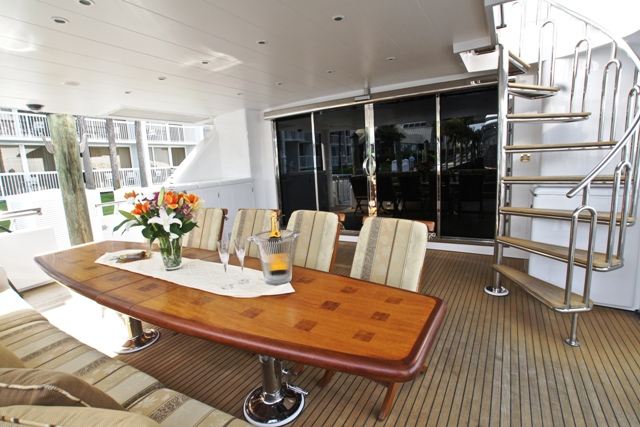 MISSY B II - Aft Deck.jpg