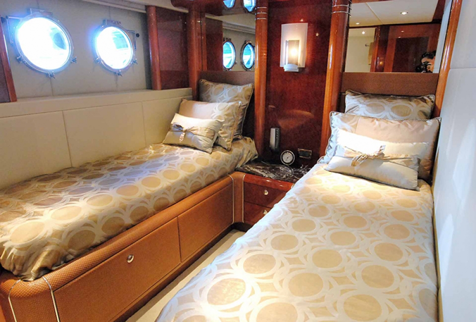 MOKSHA - Twin cabin.jpg