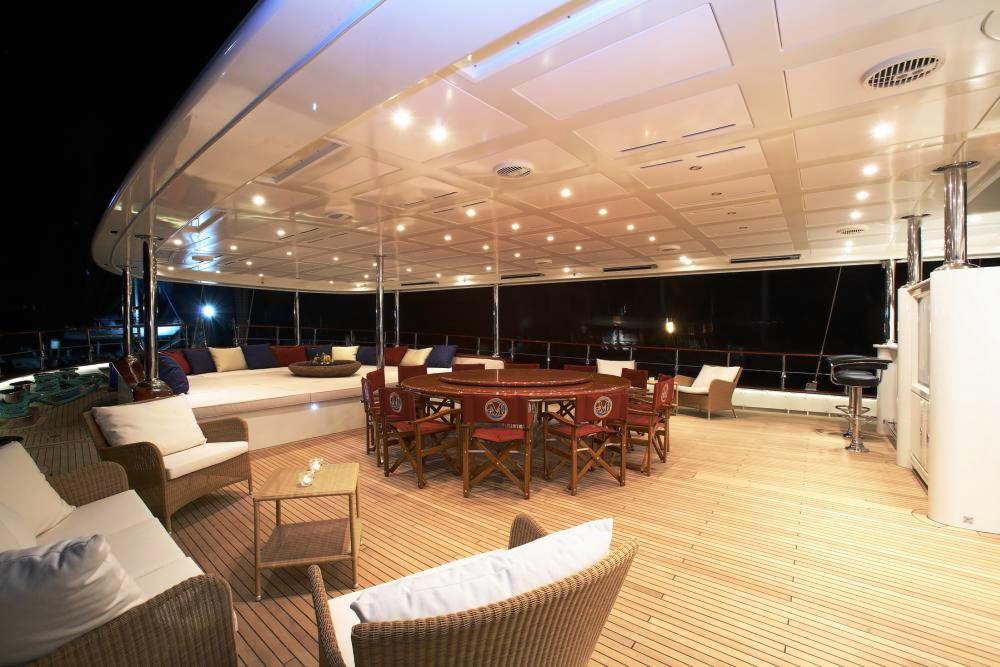 MONTIGNE -  Aft Deck Dining.jpg