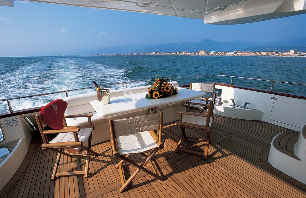 MOTOR YACHT IRIS - Aft deck 2.jpg