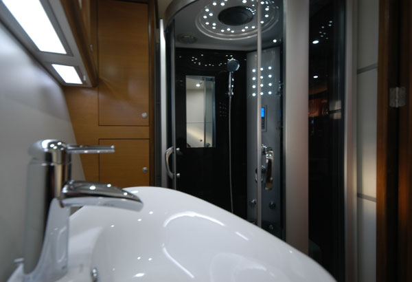 MUSTO - Ensuite.jpg