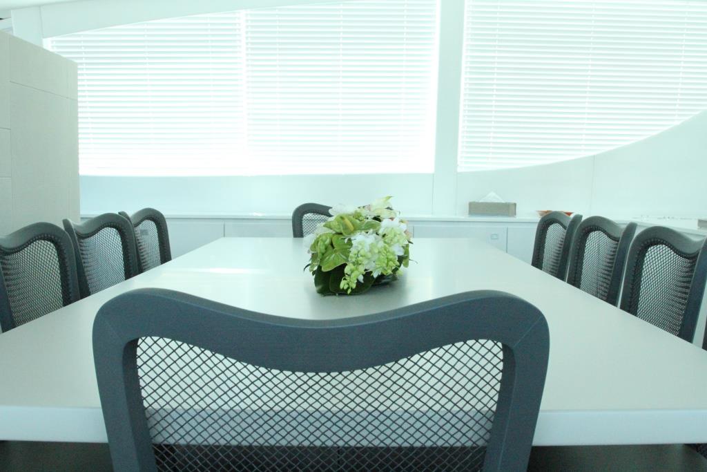 MY BEACHOUSE - Dining.jpg