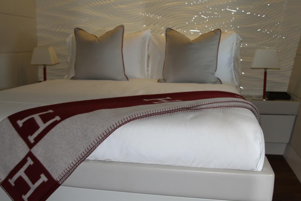 MY BEACHOUSE - Guest cabin.jpg