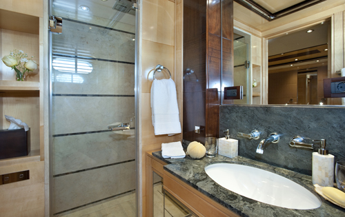 MY CHRISTINA G - Guest ensuite.jpg