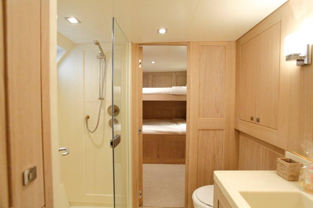 MY CONQUEST OF 1966 - Guest ensuite.jpg