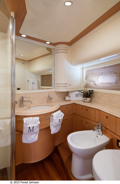 MY CRYSTAL PARROT - VIP ensuite.png