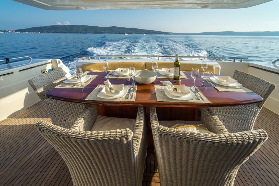 MY GRIFO - Alfresco dining.jpg