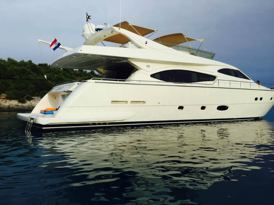 MY GRIFO - Starboard view.jpg
