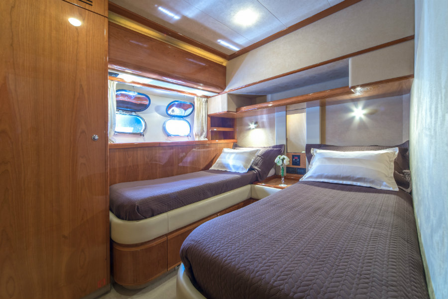 MY GRIFO - Twin guest cabin.jpg