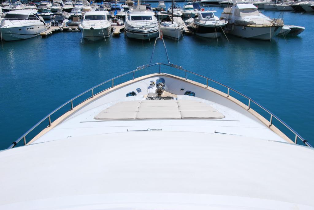 MY KARANITA - Bow view.jpg