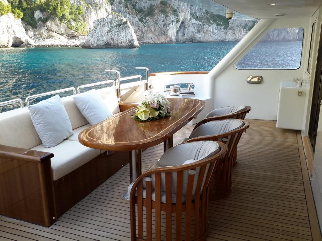 MY LADYSHIP - Main deck seating.jpg