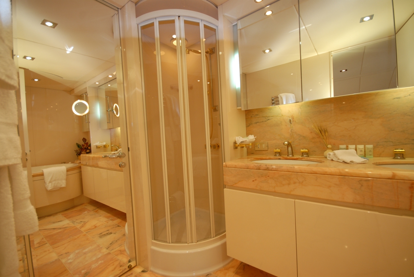 MY LADYSHIP - Master ensuite.jpg