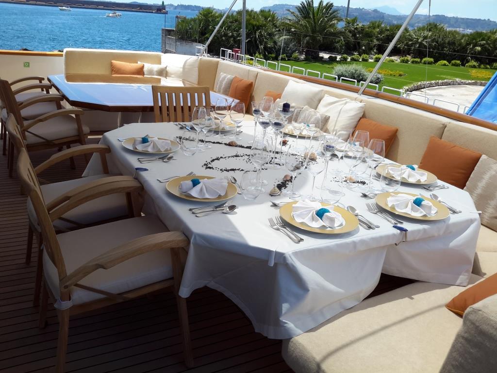 MY LADYSHIP - Upper deck dining.jpg