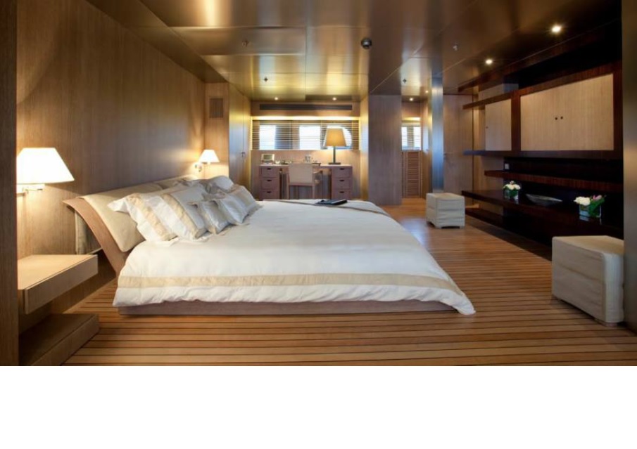 MY MARIU - Master cabin.jpg