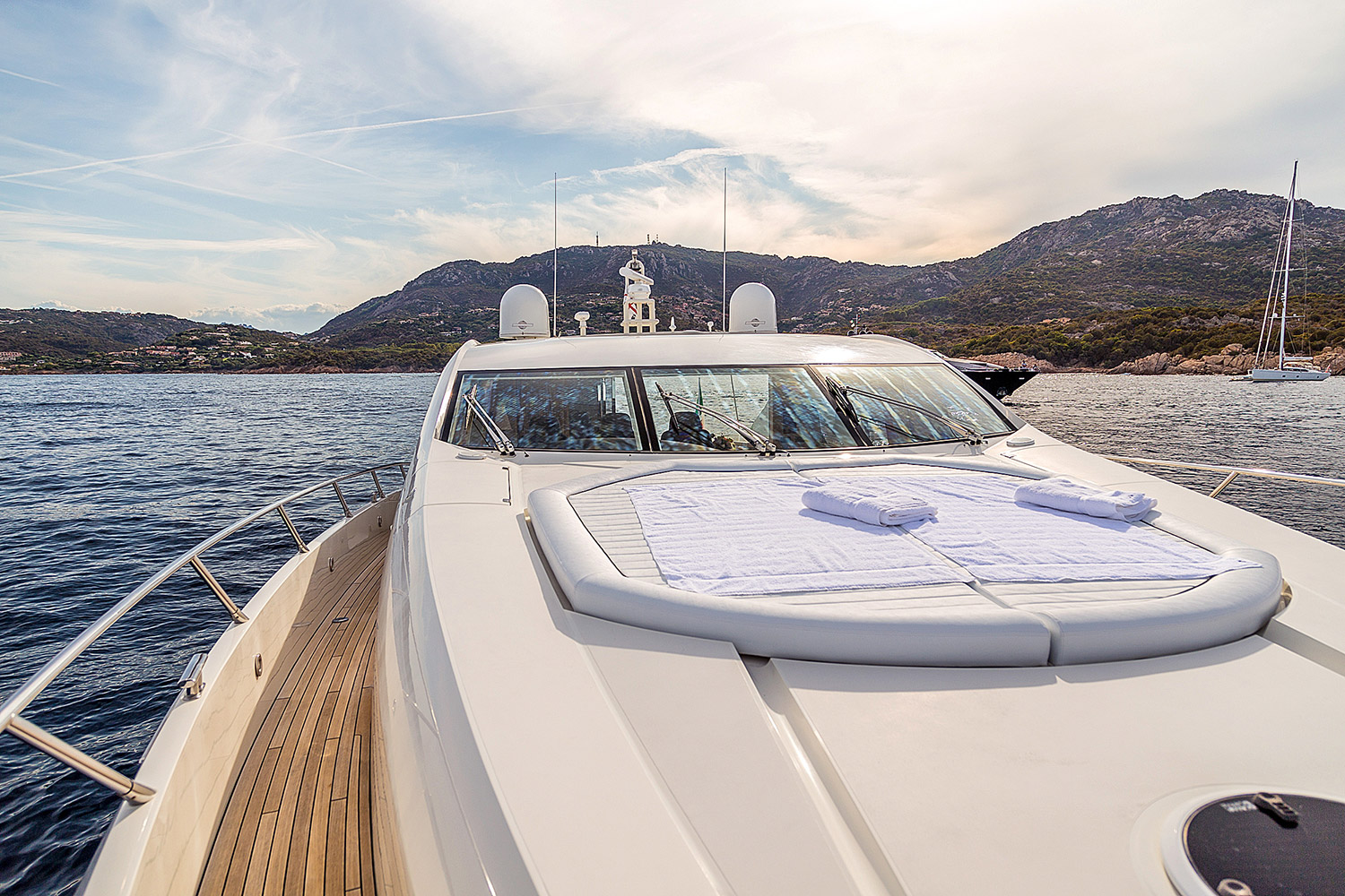 MY OCTAVIA - Foredeck.jpg